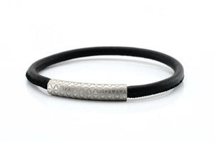 bracelet-woman-minerva-4-NEPTN-Silber-Nappa-leather-schwarz.jpg